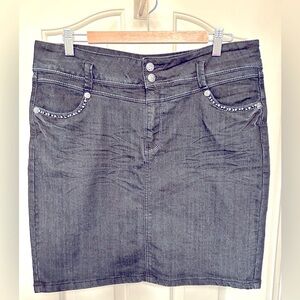 SUKO Denim Embellished Mini Skirt- Sz 12